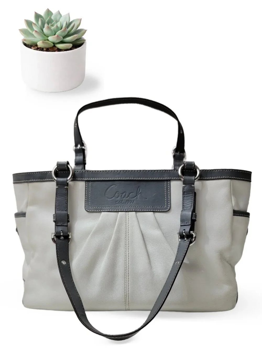 Coach Soho Pleated East West Gallery Tote Ivory Leather Gray Trim F13759 - Picture 1 of 10